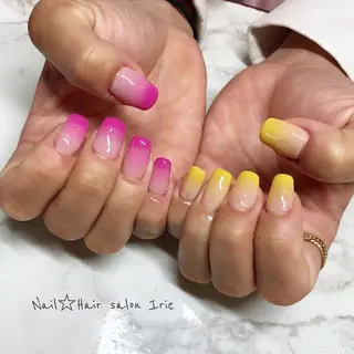 ネイル Hair salon Irie所属・與儀 知佳のネイルデザイン