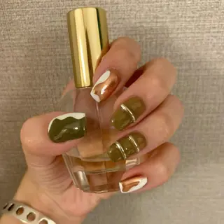 ネイル ヤマダ サクラのヘアスタイル