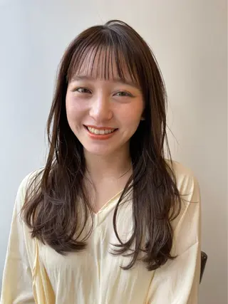 カラー Seymour  and    Sons所属・🌷Asuka /レイヤーカット🌷のヘアスタイル