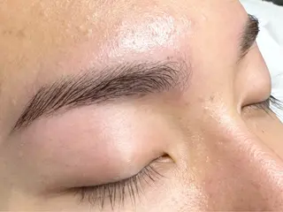 アイブロウ 新宿眉毛専門店ar+ Fukamachiの眉毛・アイブロウイメージ