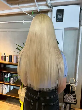 ロング ハイトーン💖 etsukiのヘアスタイル