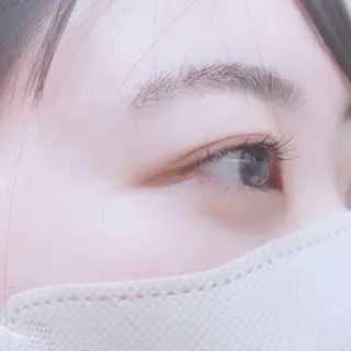 マツエク・マツパ 曲がる縮毛矯正 LIBER 　岩名のヘアスタイル