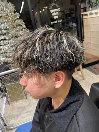 パーマ メンズ 🌴パーマオタク🌴 長谷川　諒佑🌈のヘアスタイル