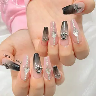 ネイル MoON...❤︎ MeGuのネイルデザイン