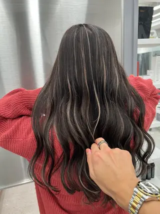 ロング カラー レイヤーカット 早崎太生のヘアスタイル