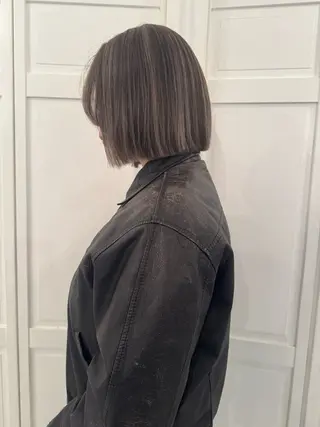 カラー ブリーチカラー🎀 韓国風/寺門美優のヘアスタイル