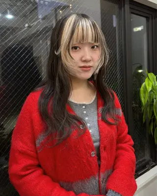 カラー レイヤー/ハイトーン ヒガシサヨのヘアスタイル