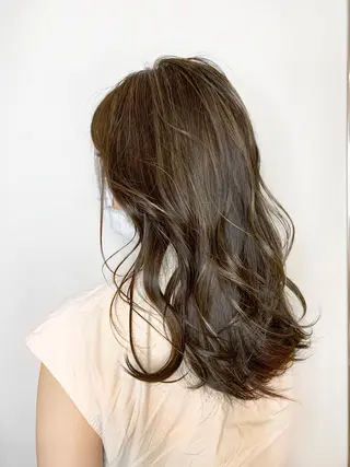 ロング レイヤー専門家 ダブルカラー修のヘアスタイル