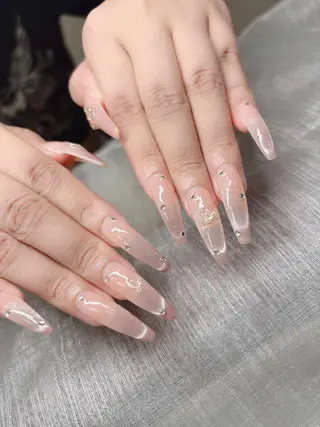 ネイル Lee Nailsのネイルデザイン