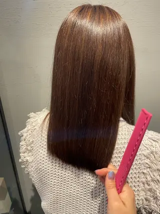 セミロング カラー sun trip 荒川のヘアスタイル