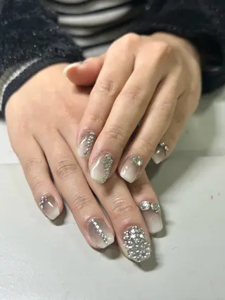 ネイル Rarity ネイルサロン所属・コウ ヨウのネイルデザイン