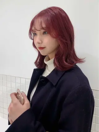 ミディアム カラー ハッシュカット レイヤー池袋のヘアスタイル