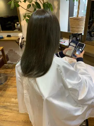 ロング カラー ✨️美髪矯正×似合わ せ艶カラー✨藤田透のヘアスタイル