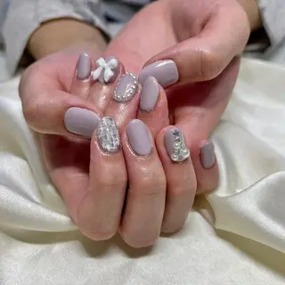 ネイル マツエク・マツパ アイブロウ Nail&eye Belire 新宿のネイルデザイン