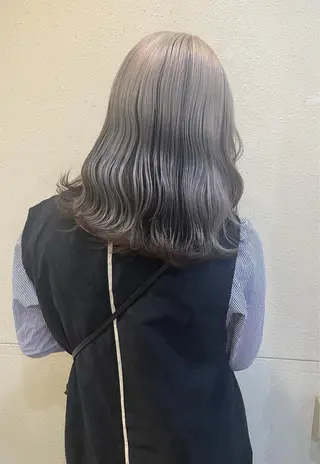 セミロング クスカワ ノリエのヘアスタイル