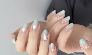 ネイル 高木 維麗絲のネイルデザイン