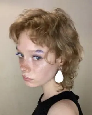 ミディアム カラー 透明感color🩵 MAYUKAのヘアスタイル