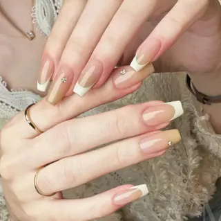 ネイル Queens マオのネイルデザイン