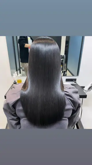 ロング SALOWIN 表参道所属・シンカ 表参道のヘアスタイル