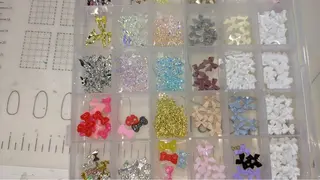 ネイル フラワー ムーンのネイルデザイン