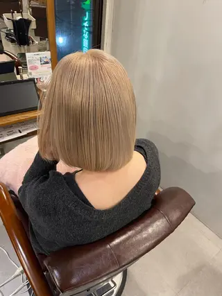 ミディアム to youハイライトのヘアスタイル