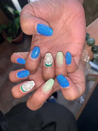 ネイル MINAMI nailsのネイルデザイン