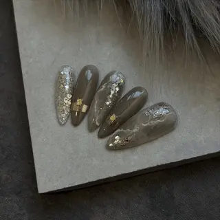 ネイル Ray. ちゅるん系ニュアンスのネイルデザイン