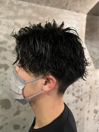 パーマ メンズ 透明感カラー/ ブリーチ無し/RYOのヘアスタイル