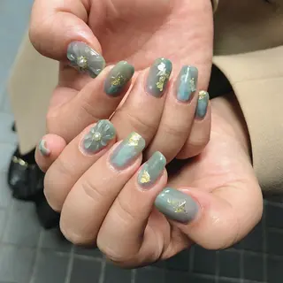 ネイル 中牟田 彩水のネイルデザイン