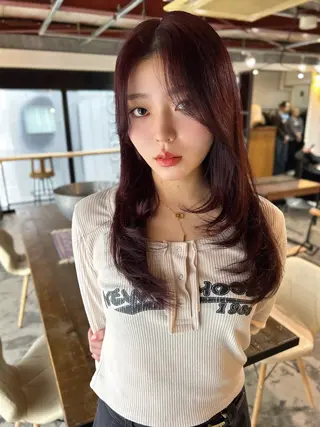 セミロング カラー ダブルカラー/ 透明感/SHISEIのヘアスタイル