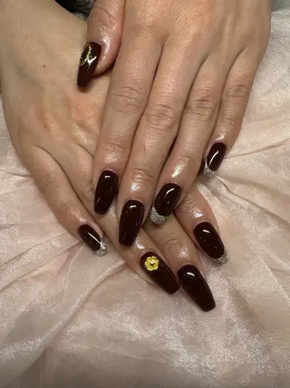 ネイル Nail's AOAQUA所属・AOAQUA SHIORIのネイルデザイン