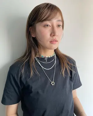 セミロング 佐伯 和佳のヘアスタイル