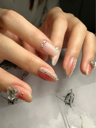 ネイル 新山 聖のネイルデザイン