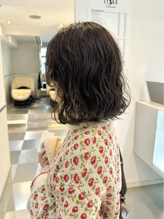 ミディアム パーマ ZENKO表参道店所属・デジタルパーマ 🌀ボブ　萩原　龍のヘアスタイル