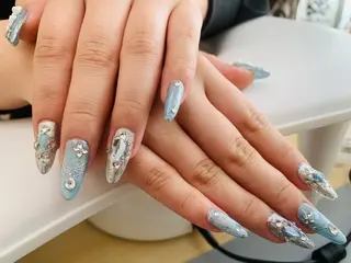 ネイル IZUMI YUKIのネイルデザイン