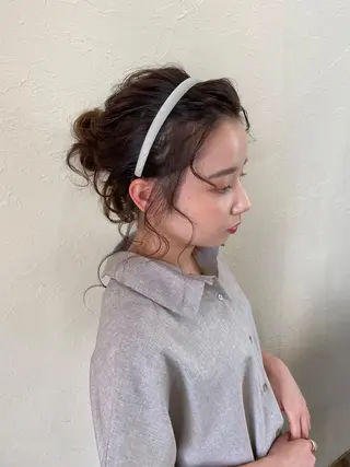 セミロング ヘアアレンジ ENIF ヤマグチアツコのヘアスタイル