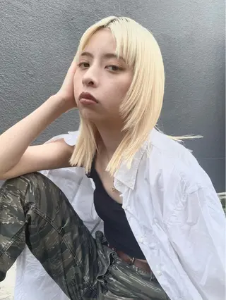 セミロング カラー ryuei /原宿のヘアスタイル