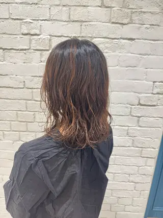 ミディアム パーマ Cloe 堀江店所属・山口 千晶のヘアスタイル