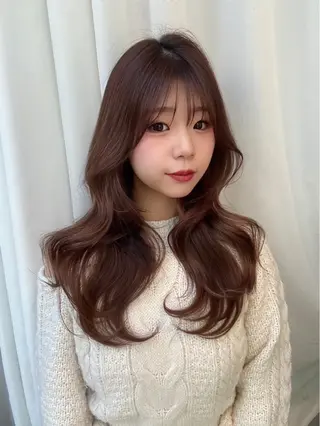 ロング 透明感カラー / レイヤー/ mamiのヘアスタイル