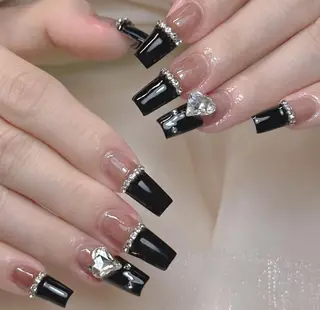 ネイル VIVIAN エイのネイルデザイン