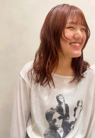 セミロング Zina 十条店所属・デザインカラー／ボブ 🍦MEI🍦のヘアスタイル