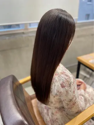 セミロング 半個室サロンyoures hair 髪質改善トリートメント東新宿店所属・榊原竜弥 髪質改善/美髪作りのヘアスタイル