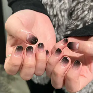 ネイル Nico所属・Nico🌛 Karenのネイルデザイン