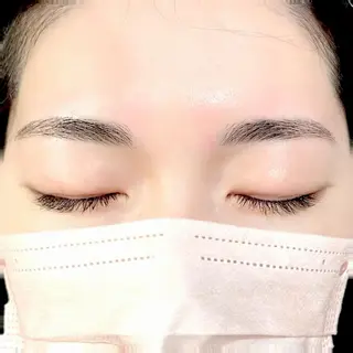 アイブロウ ICON.whip所属・Aya ICON.whipのマツエク・マツパデザイン