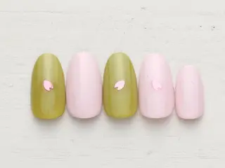 ネイル 今井 菜々子のネイルデザイン