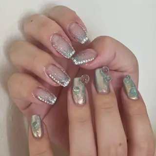 ネイル 内田 里穂のネイルデザイン