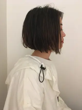 ショート カラー Batta所属・坂上 岳のヘアスタイル