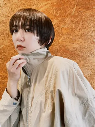ショート イラブ ちかのヘアスタイル