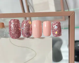 ネイル hohomi .のネイルデザイン