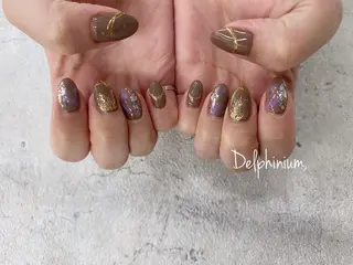 ネイル 岡本 友恵のネイルデザイン